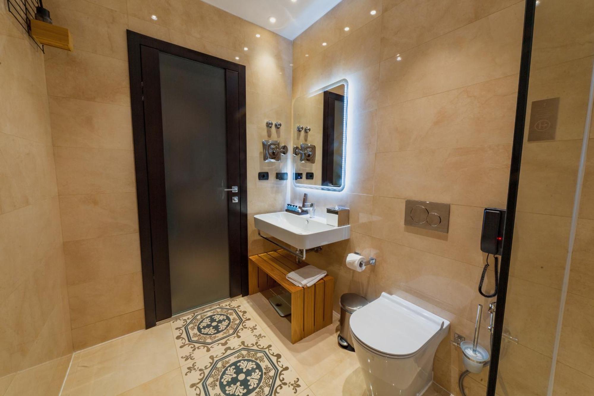 D'Avenue Boutique Hotel Accra Haatso Bagian luar foto